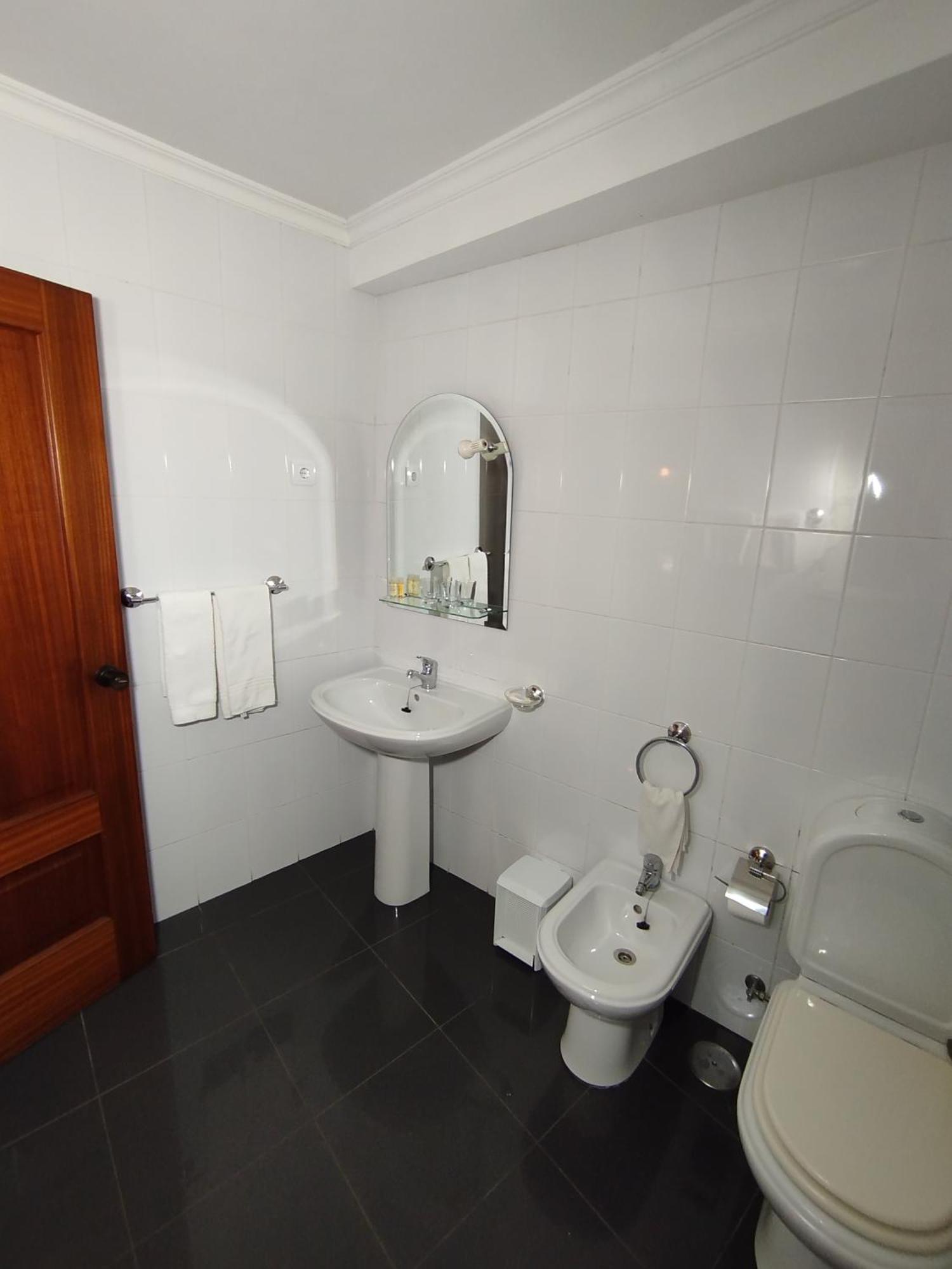 Al - Casa 42 Hotel Monção Екстериор снимка