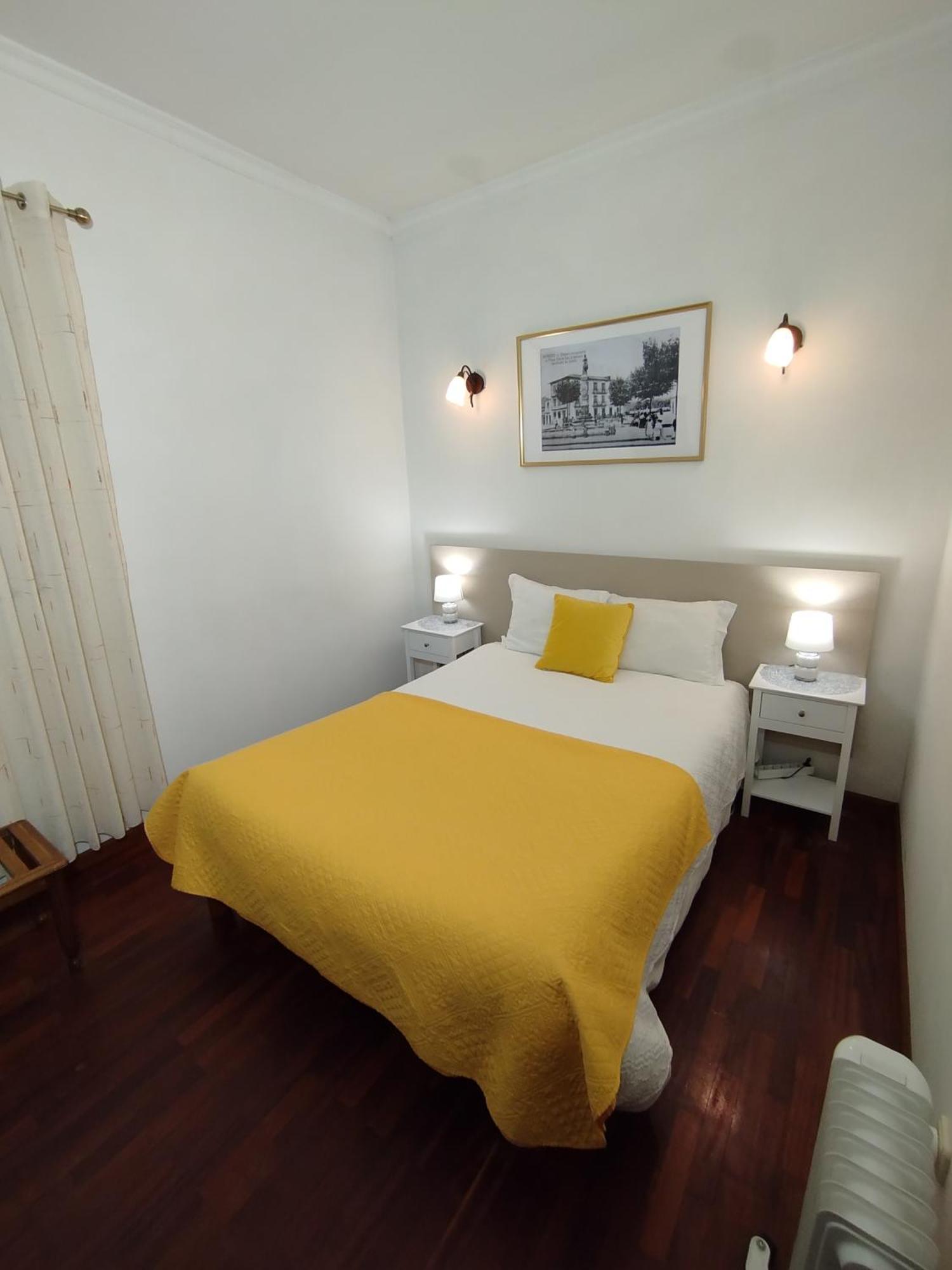 Al - Casa 42 Hotel Monção Екстериор снимка