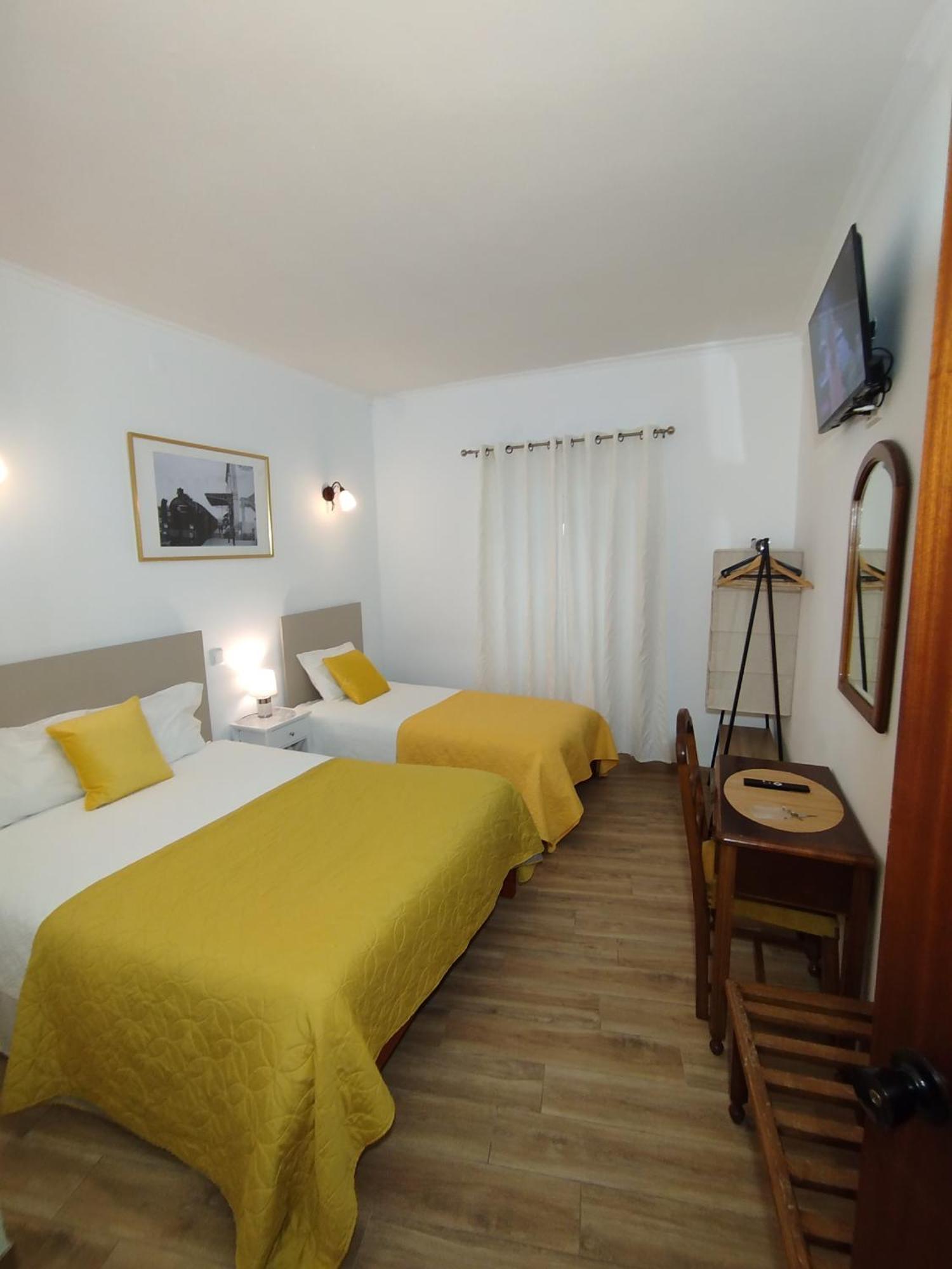 Al - Casa 42 Hotel Monção Екстериор снимка